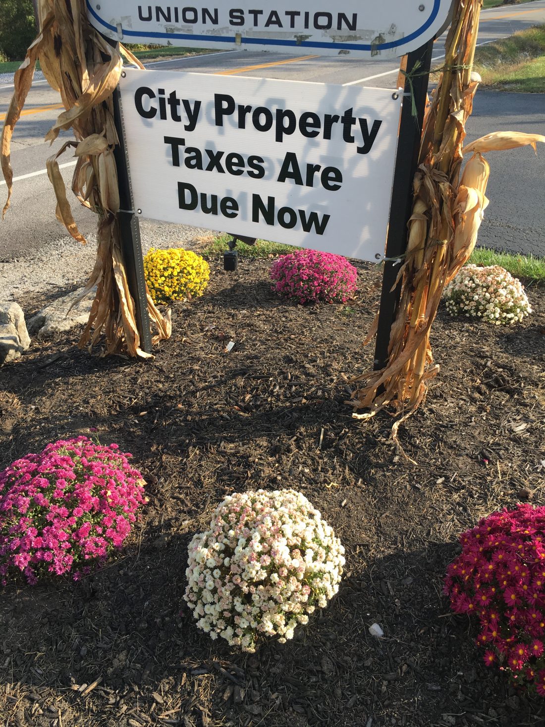 photo of the city tax sign